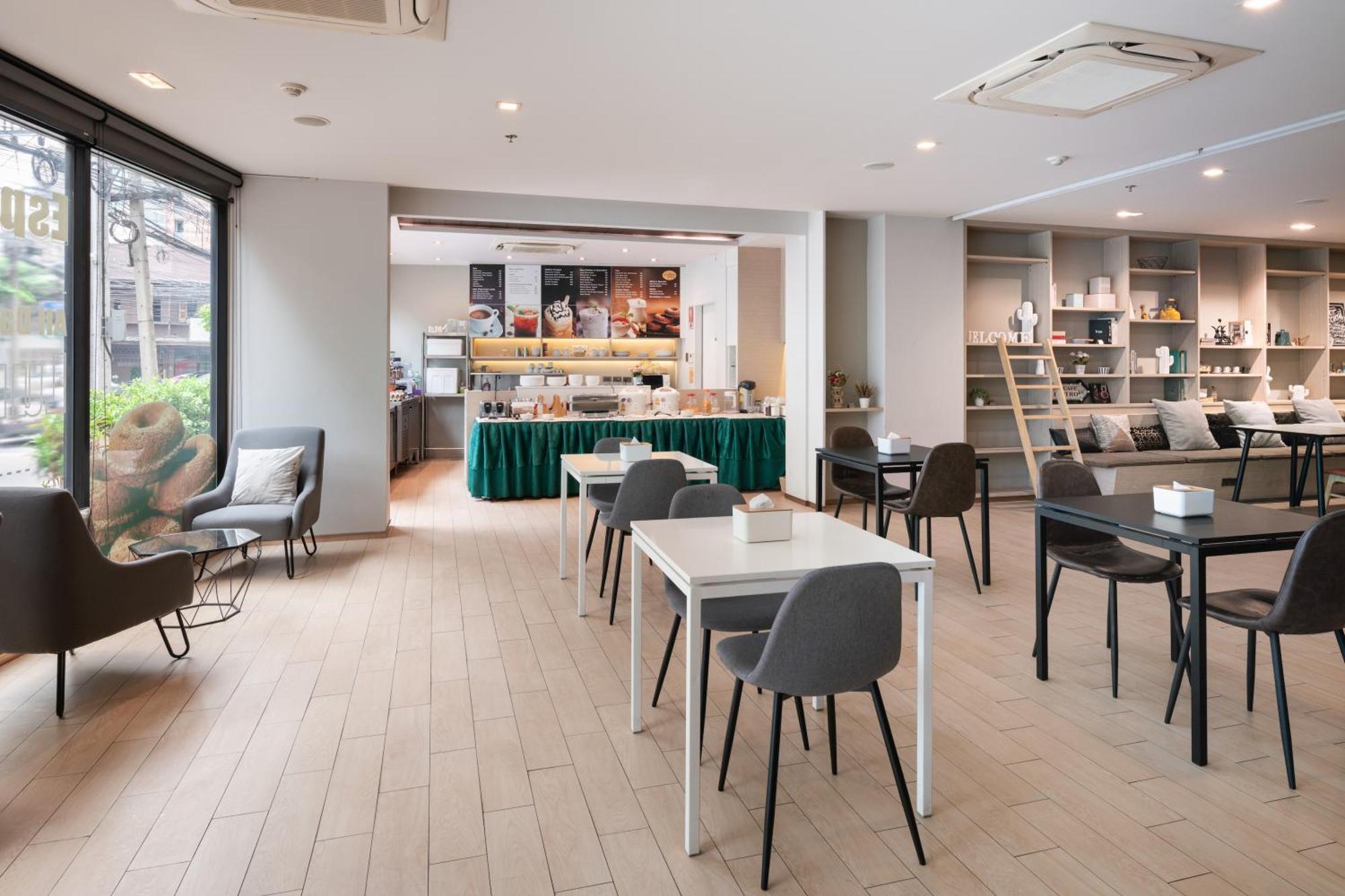בנגקוק Samyan Serene Hotel מראה חיצוני תמונה